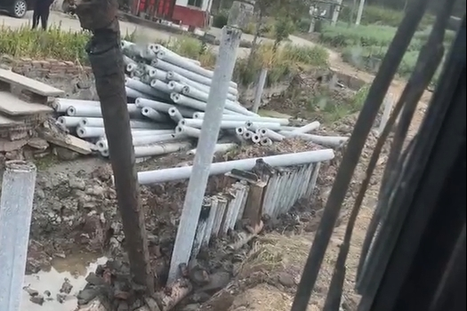 水泥樁批發(fā)廠家泓樺錦嘉-100根仿木樁施工大概需要多長時(shí)間能完成？